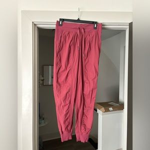 Lululemon pants (size 6)